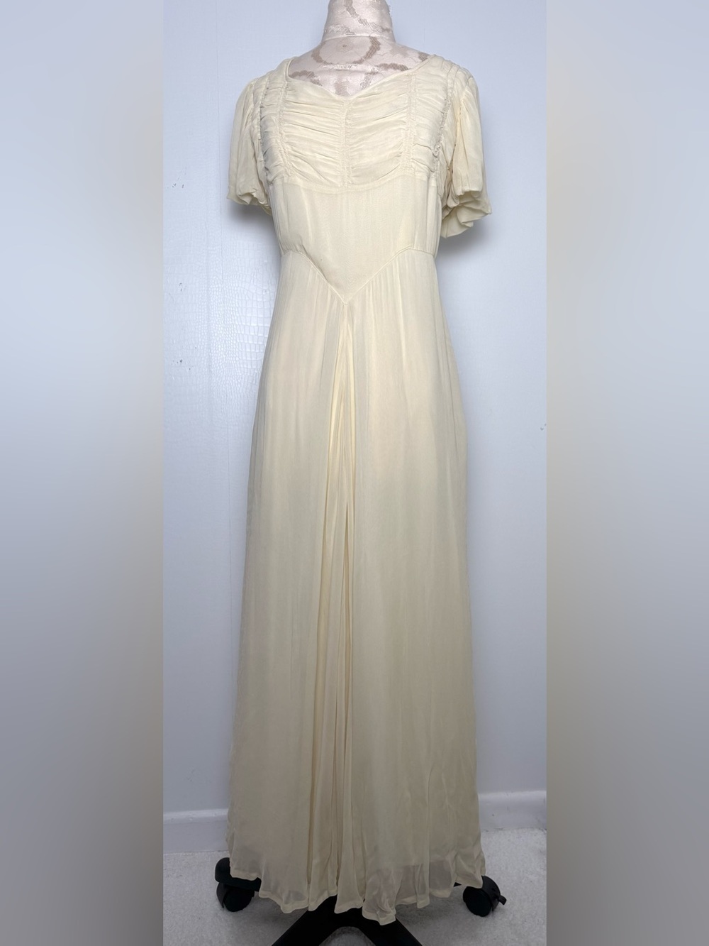 NWT Hopeless Romantic Ivory Cottagecore Milkmaid Maxi Dress M